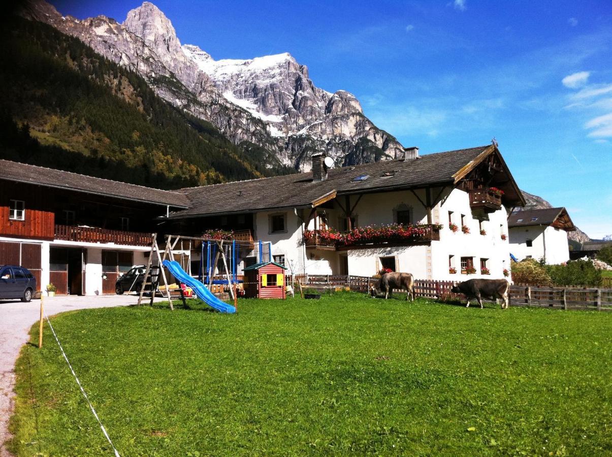 Alfaierhof-Bergheimat Hotel Gschnitz Exterior photo